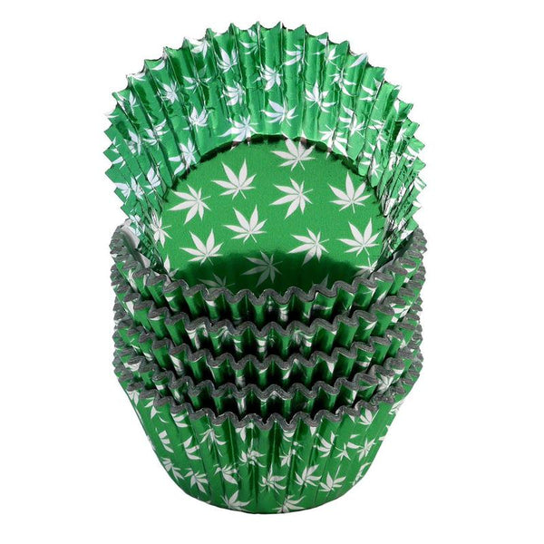 Foil-Cupcake-Liner-greenleaf-pjbold