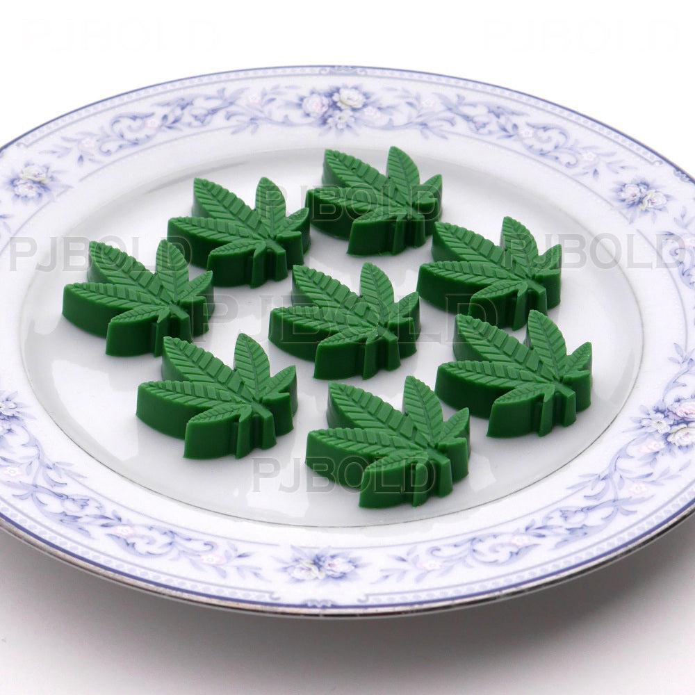 Silicone Marijuana Pot Leaf Gummy Chocolate Hard Candy Mold w/ dropper –  Cake Connection